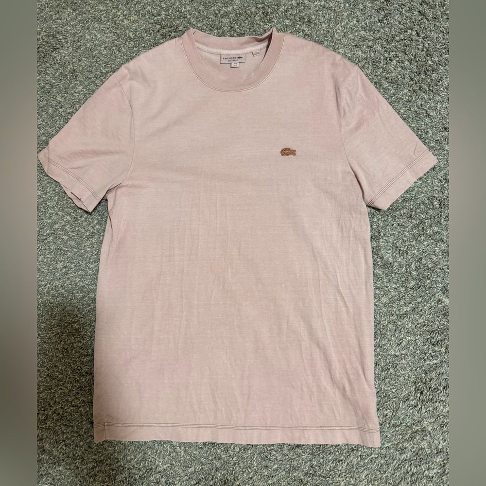 Lacoste T shirt size L. Like new